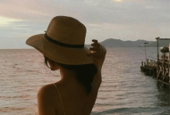 比较有张力欧美性感美女壁纸_完美的身材欧美女生手机壁纸